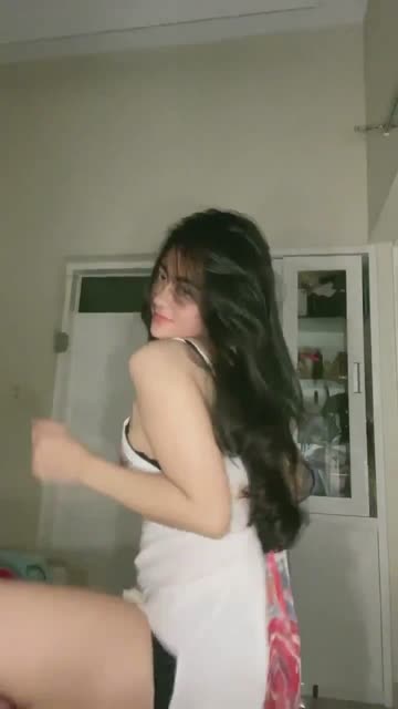 Bokep Indo Amoura 12