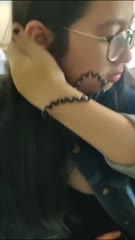 Bokep Indo Vell_TikTok_di_Paksa_Pacar_Eksib_di_Lobby_Hotel