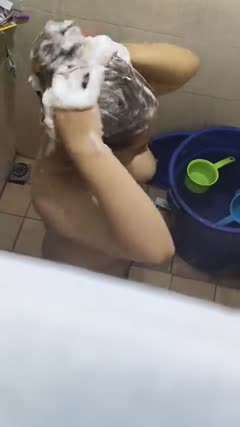 mandi malam pake gayung lope
