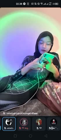 A. Ustadzah Spiderwomen (1)