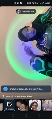 A. Ustadzah Spiderwomen (3)