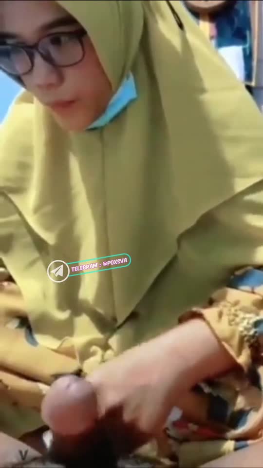 dikocokin ibu guru jilbab
