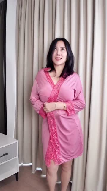 Tante ernie bugil