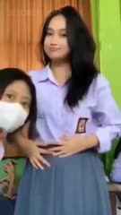 Merawanin Pacar SMA Sampe Berdarah Memeknya