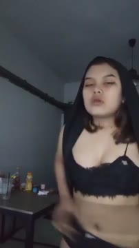 Hijab tobrut masih muda