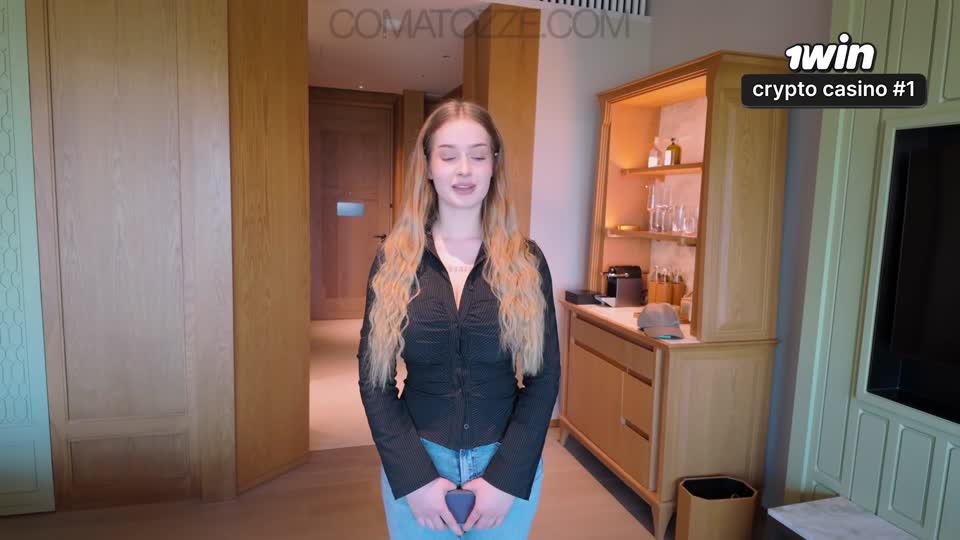 Young Hotel Manager’s Public Creampie Encounter