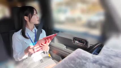 Instruktur mengemudi wanita