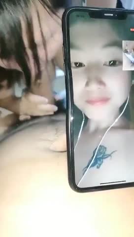 Bokep Indo sambil vc