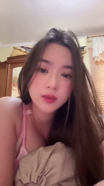 olivia keliatan unting nya