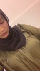 COM – [MB77M4fDJh8] Zila hijab with big tits (480)