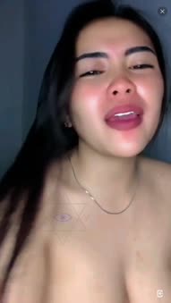 CLARAA BESTIEE BERBAGI KEHANGATAN