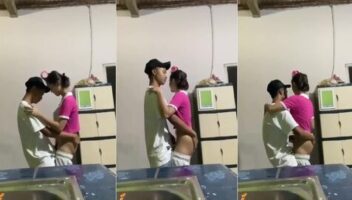 Quick Seks Bersama Kakak Sedarah Baju Pink