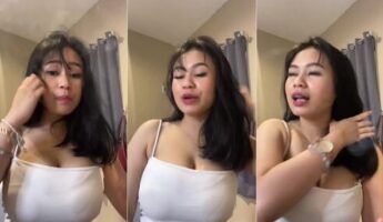 Gheaa Selebgram Tebar Pesona Belahan Dada Instagram