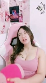 Honey Live Chacha desah omek susu montok