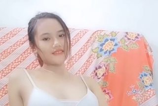 Keysha Masih Malu2 pamerin Jembut Memek