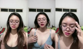 Ngobrol Cabul Bareng Kakak Cantik Susu Gemoy Mango