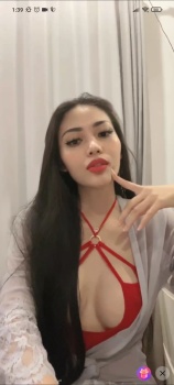 Selebgram Lulu Toket Mulus