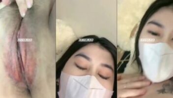 Xiexie Cantik Sleep Call Private Minta Jilmek Sempit Dream