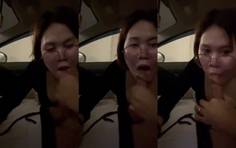 Abg Kacamata Mesum Dimobil Crott Dimulut