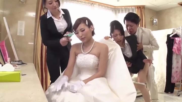Pengantin Wanita Digangbang Tamu Undangan – Bokep Jepang