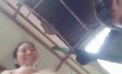 Indo Sejoli Sange Tak Kenal Tempat