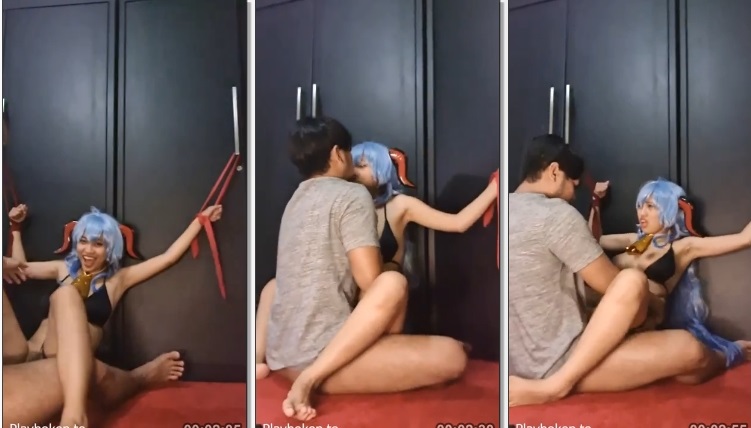 Meruchan Pakai Kostum Wibu