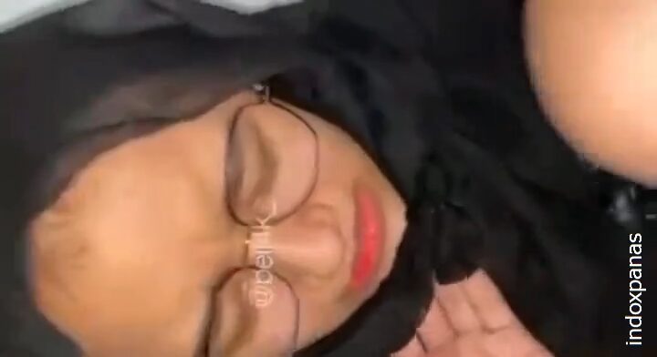 Viral Hijab Dipaksa Ngentot Tidak Bisa Melawan