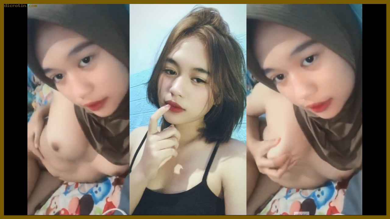 Cewe Jilbab Cantik Tocil Colmek Karena Kesepian