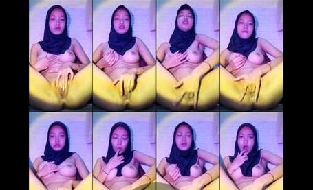 Miss Panya Cewek Jilbab Colmek Desahan Hot