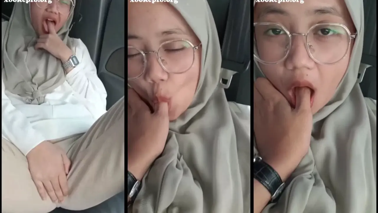 Abg disuruh Tunjukan expresi sange nya (720)