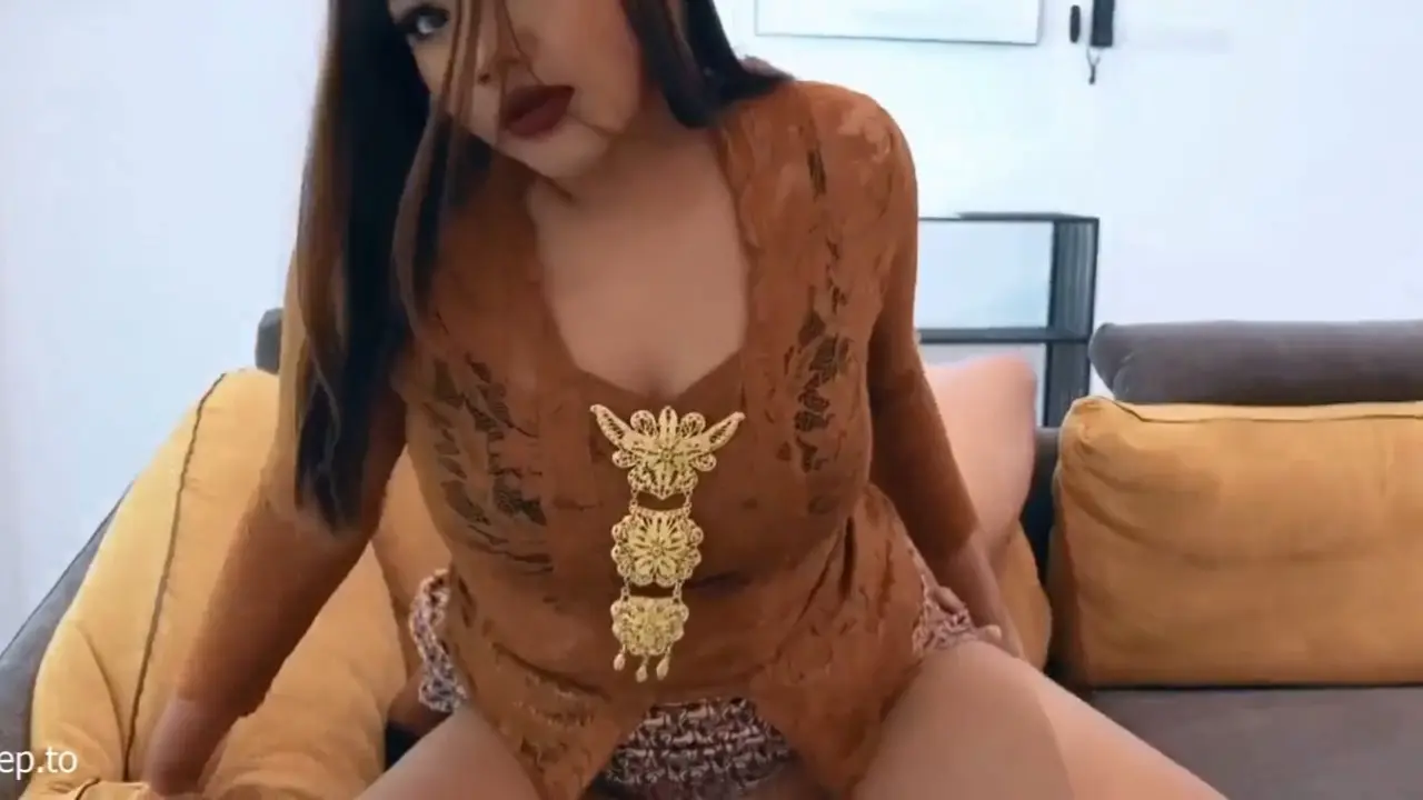 Baby Suji – Baju Kebaya Coklat