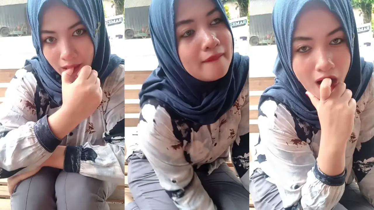 Binor Awalnya VC diluar rumah ujung ujungnya spil nenen dan meki di toilet