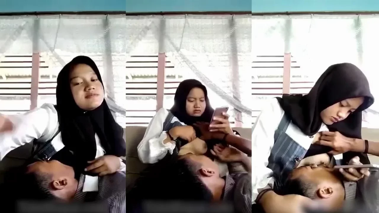 Indo ABG Jilbab Kasihin Nenen Ke Pacar