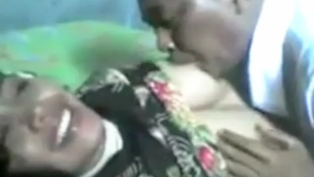 Indo Nyusuin Bapak Atasan