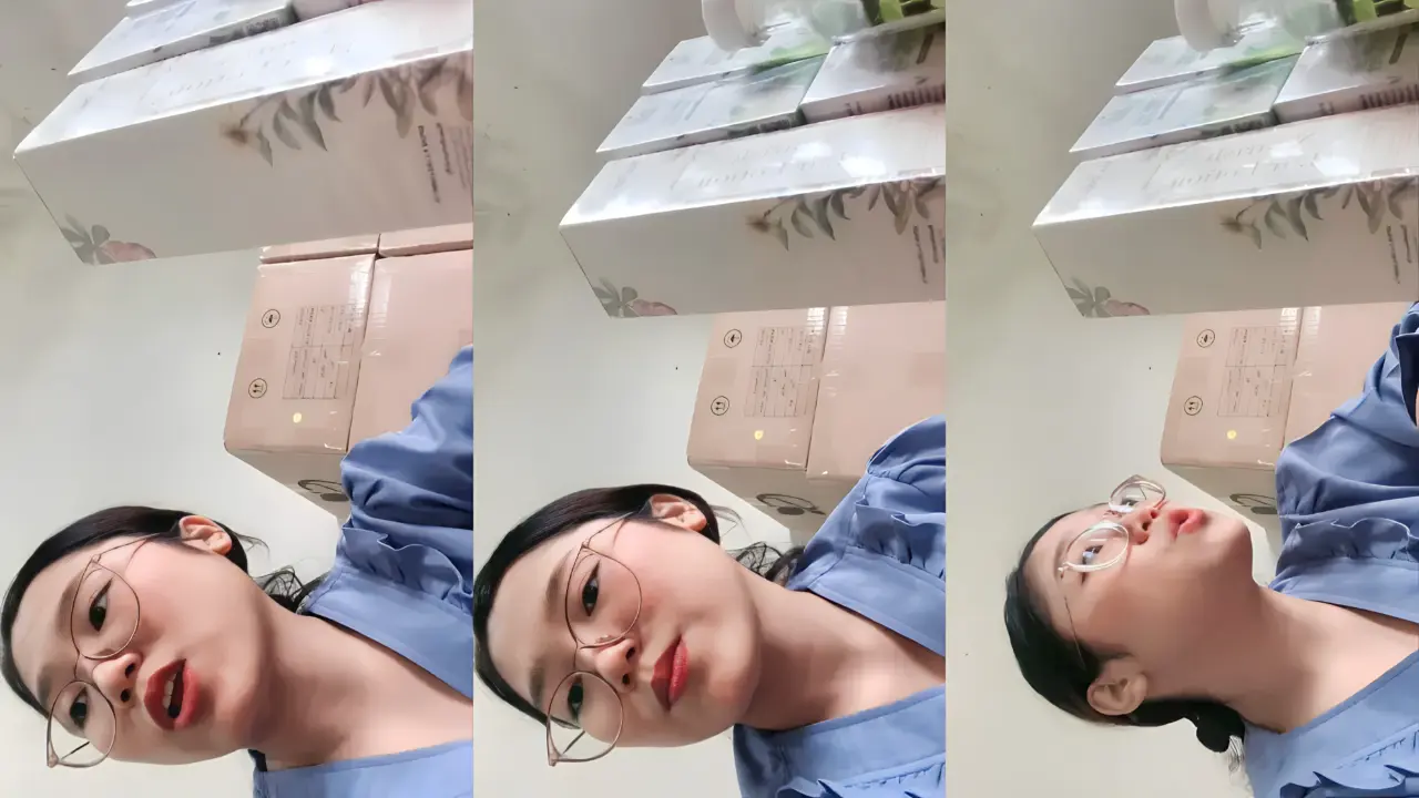 Cici Cantik Lagi Live Di Gift Terus Pamer Memek