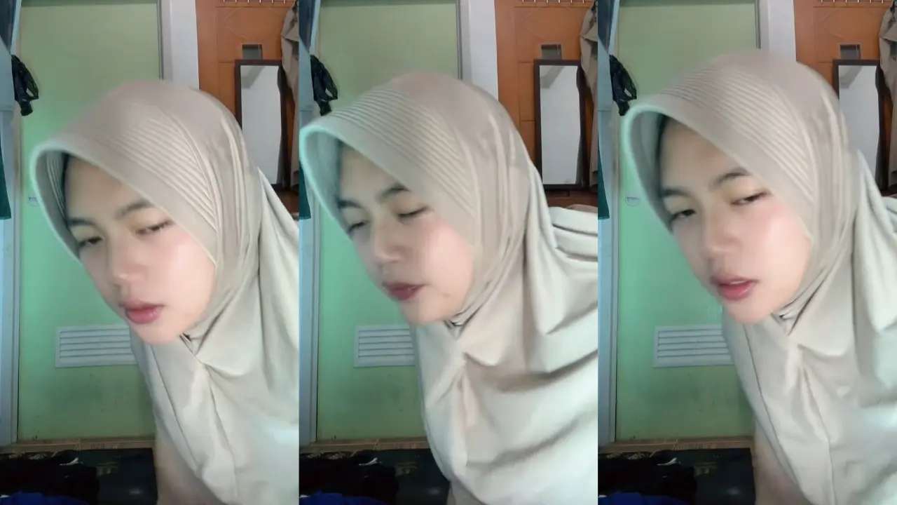 Desahan nya bikin candu anyinggg