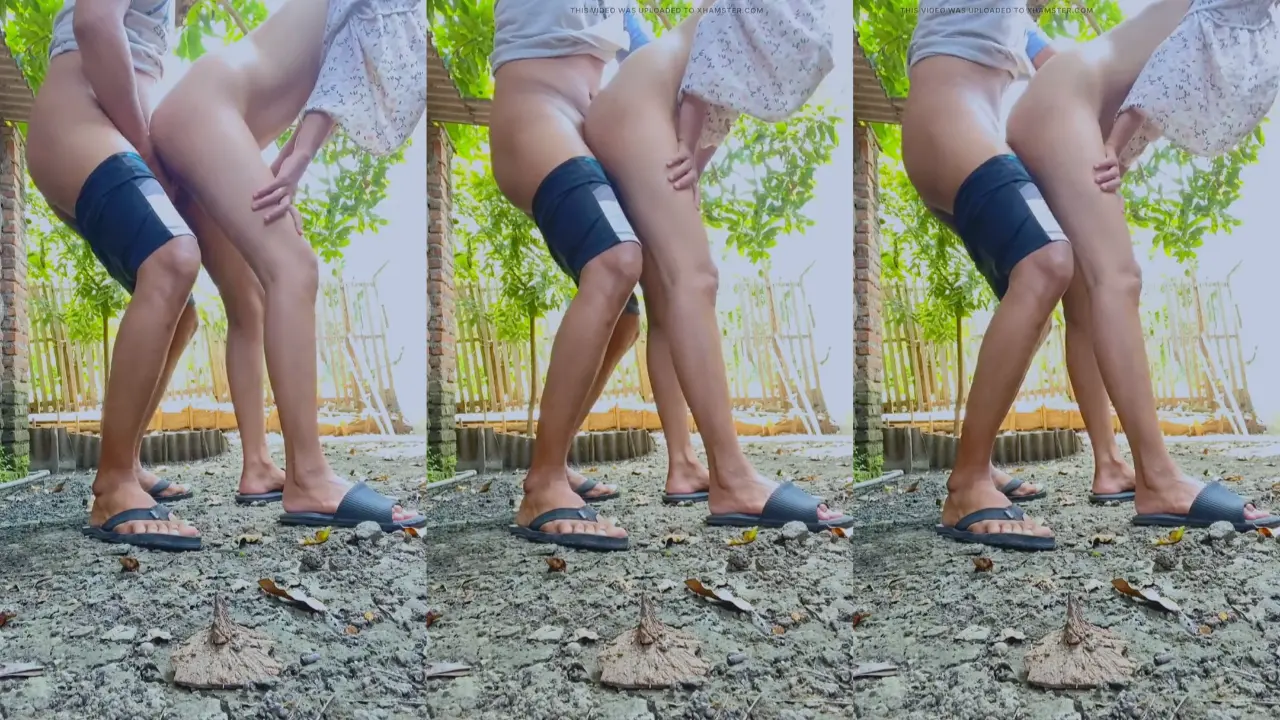 Diajak istri tetangga ngewe setelah jemur pakaian
