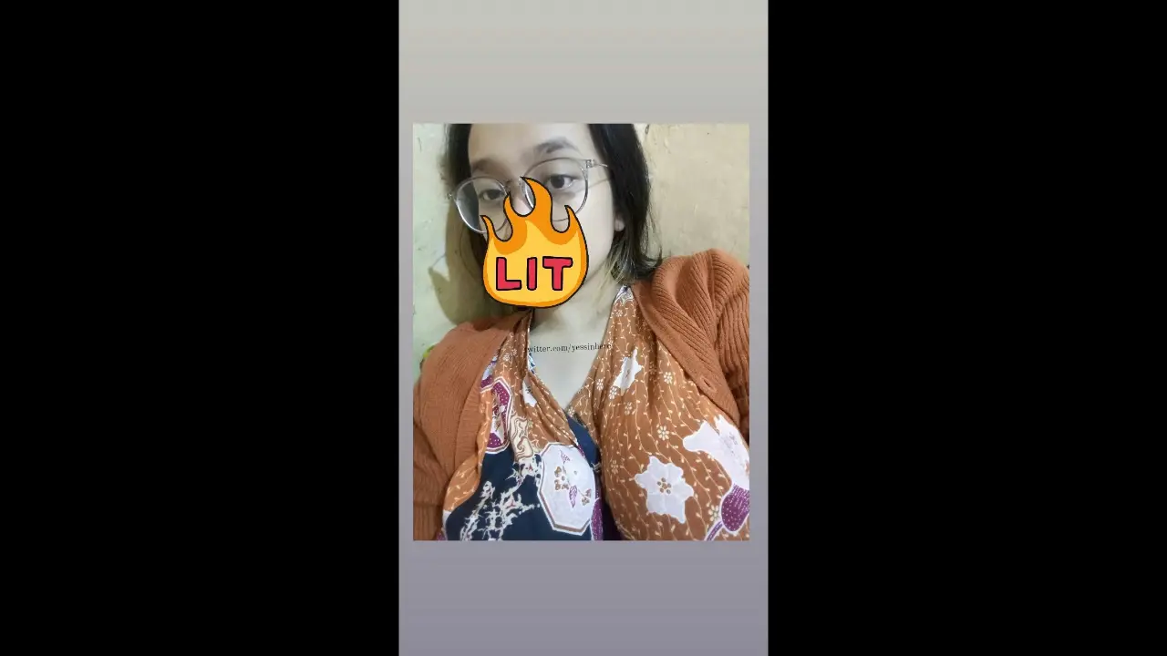 Gairah saudara tiri