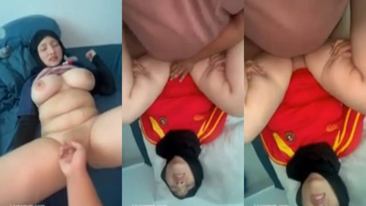 Jilbab atlit voli pasrah ketika di ewe