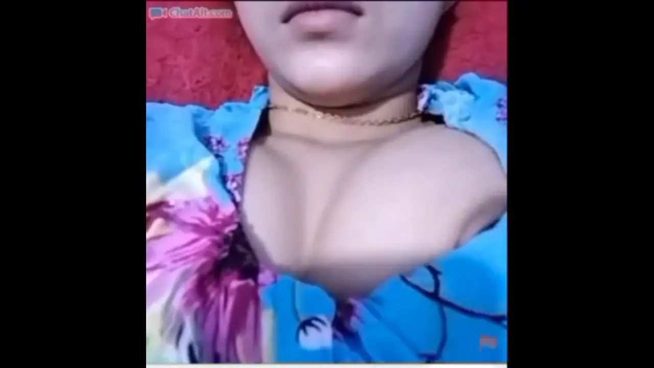 Ome_Tv_Janda_Binal_Pamer_Toket