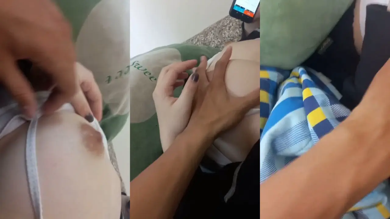 Remes tete ayang sambil tiduran