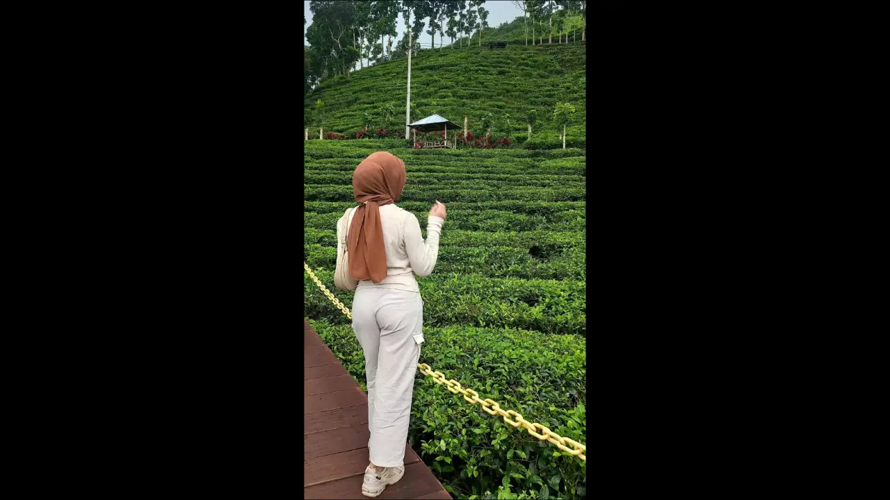 sulis lumajang viral crot dimulut