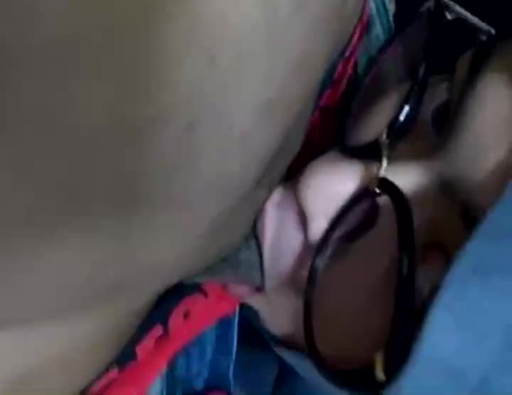 Ibu Berjilbab Centil Doyan Penis Pemuda