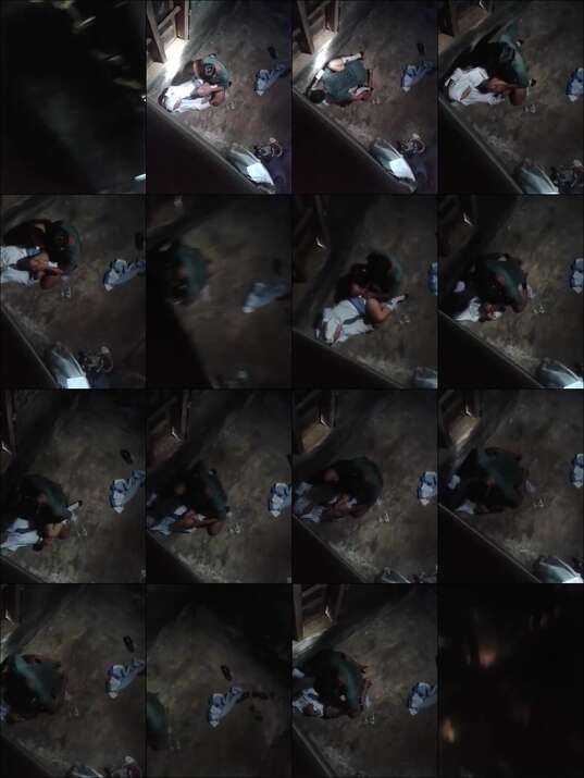 Intip ABG SMA Mesum di Rumah Kosong