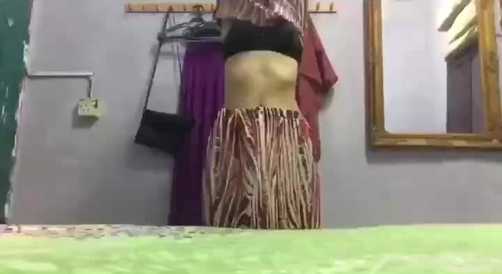 Scha Janda Aduhai Pamer Bh Hitam