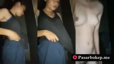 Indo ABG Sange Banget Colmek Gelapgelapan