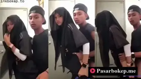 Indo Gadi Berjilbab Ga Ketahan Main di Toilet Umum
