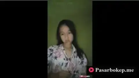Indo Naurah Cewek Meki Tembem sambil Colmek Keenakan