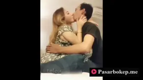 Indo Tante Tobrut Ngajak Brondongnya Ngewe Di Oyo