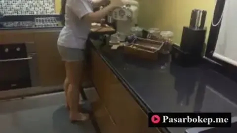Indo Istri Lagi Masak Di Eksekusi